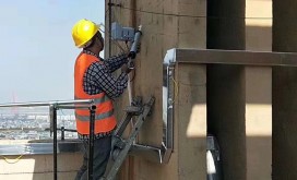 亮化工程施工现场