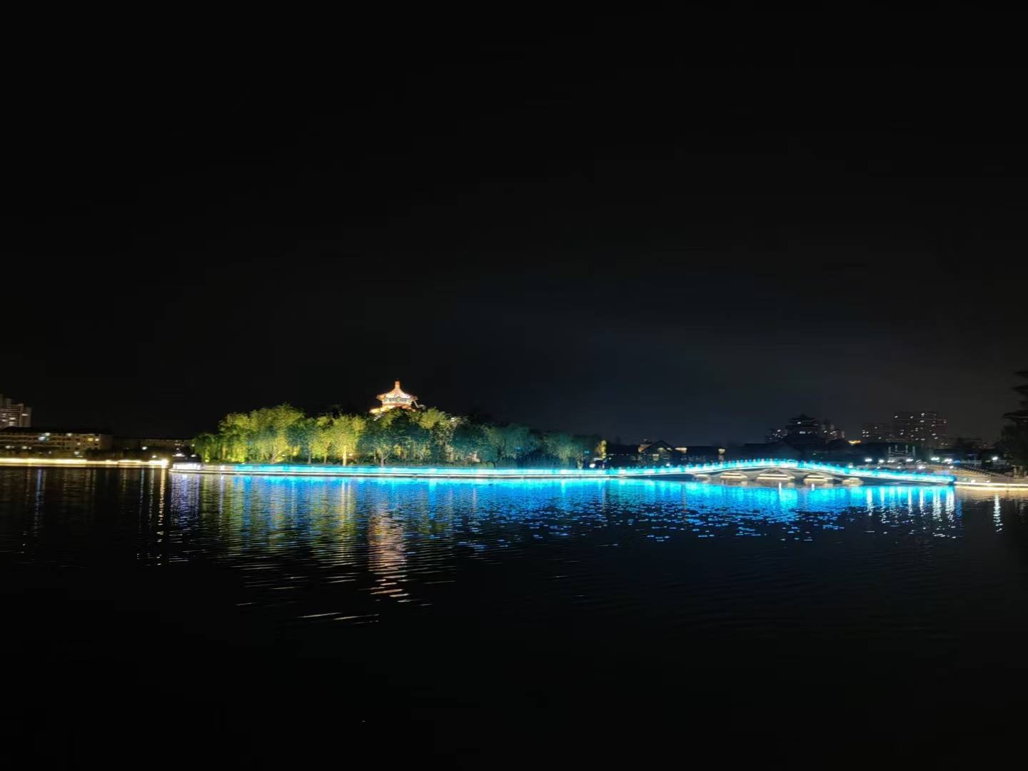 桃花岛夯土小镇夜景灯光亮化效果图第2张