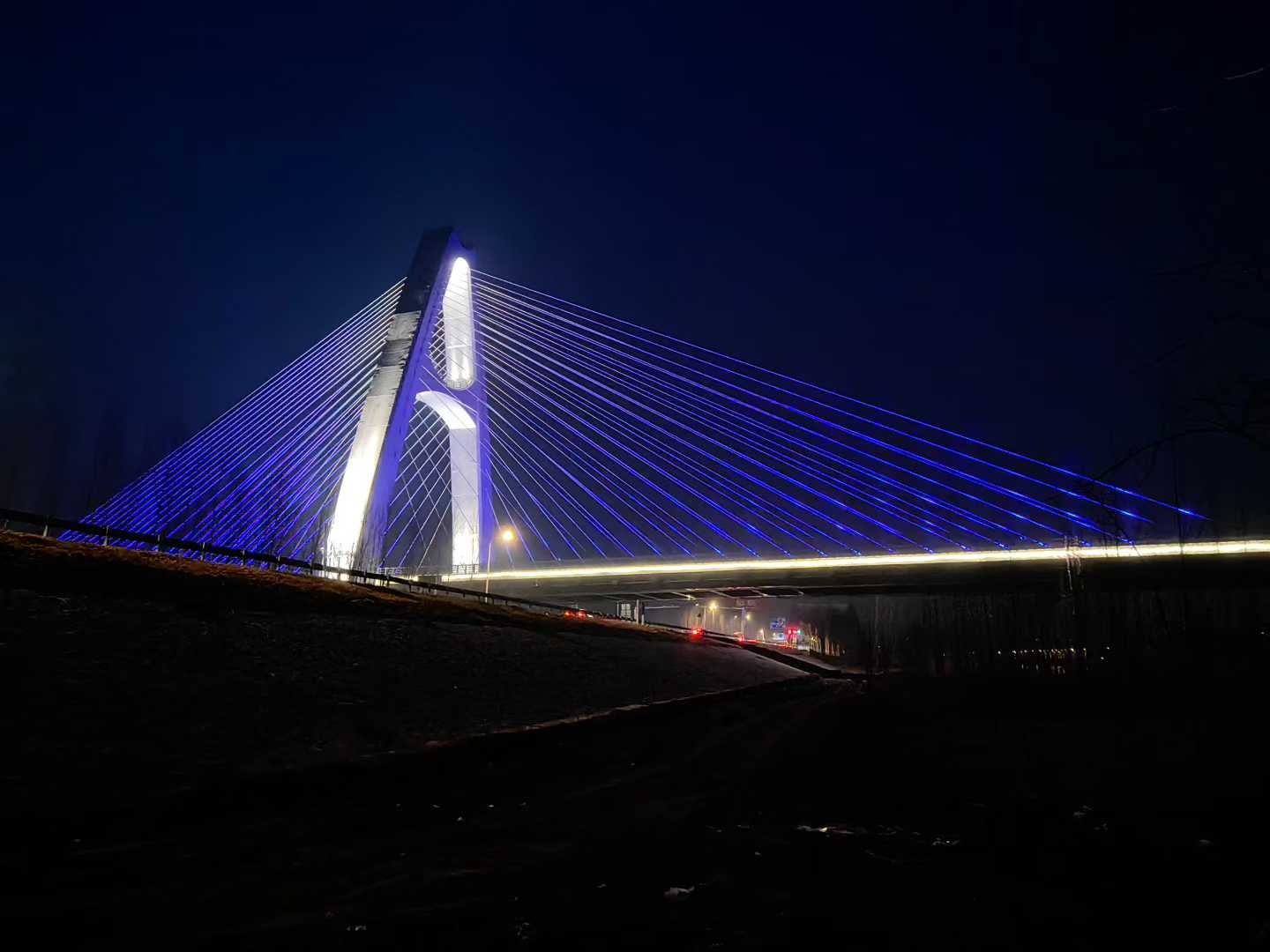 山东济宁 苏杭运河高速大桥夜景灯光亮化效果图第2张